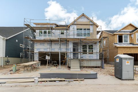 Photo of 2719 N BLUE DAWN LN #2239, Saratoga Springs, UT 84045 (MLS # 2123466)