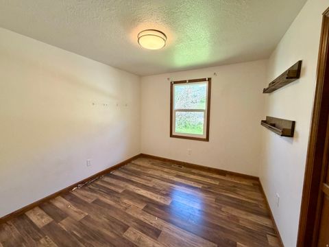 Tiny photo for 2115 N FRUITLAND DR E, North Ogden, UT 84414 (MLS # 2156308)