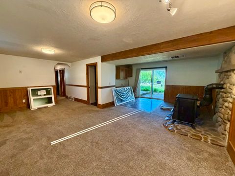 Tiny photo for 2115 N FRUITLAND DR E, North Ogden, UT 84414 (MLS # 2156308)
