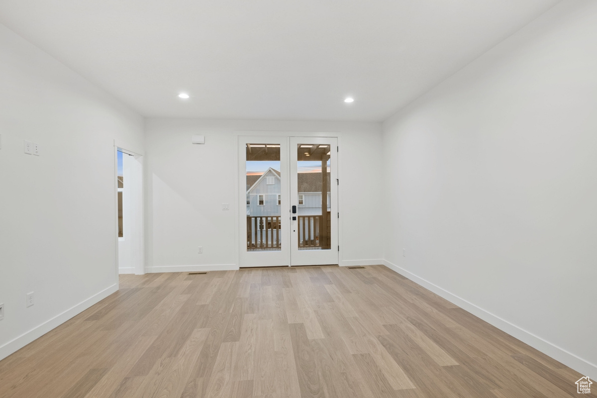 DAYBREAK - Residential