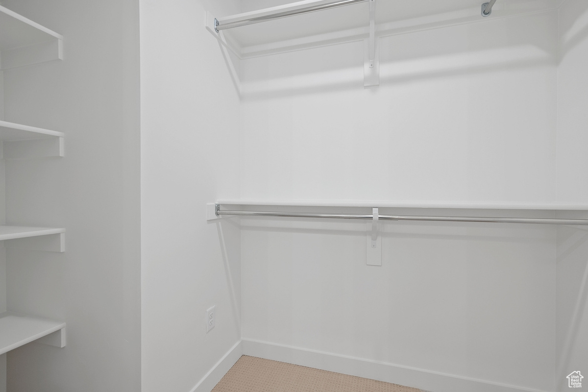 DAYBREAK - Residential