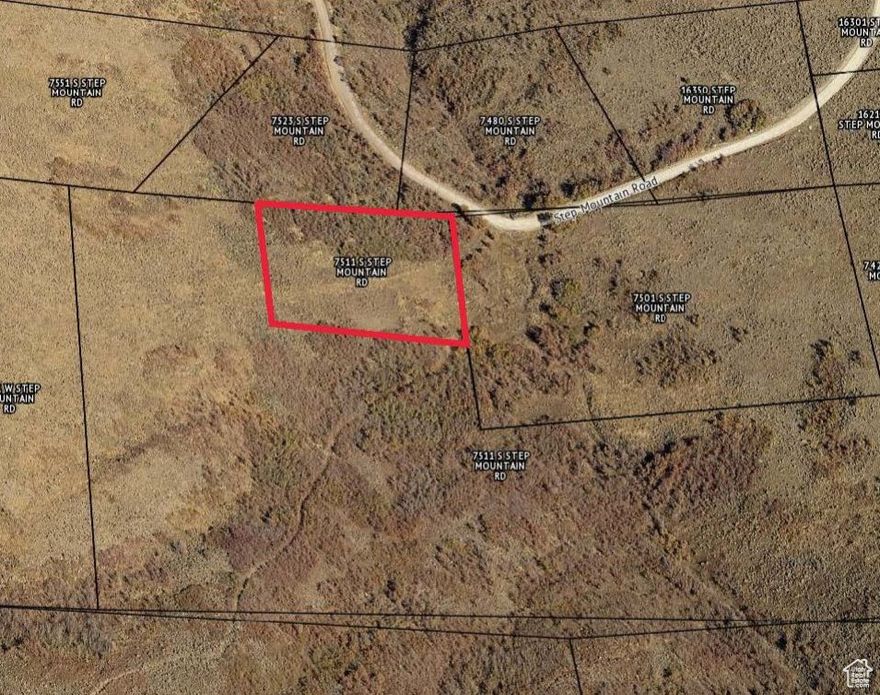 Rose Canyon Parcels invite you to experience country living at its finest, where every moment is infused with the serenity of peaceful surroundings. For those with a passion for equestrian pursuits, Rose Canyon Parcels provide ample space for horse enthusiasts to create their own private stables. Rose Canyon Parcels cater to those seeking a harmonious blend of rural tranquility and the joy of animal companionship. Despite the idyllic rural setting, Rose Canyon Parcels are strategically located to enjoy the luxury of country living without sacrificing convenience, as shopping and retail destinations are less than 20 minutes away. Embrace the beauty of nature as you build your dream home on these pristine parcels. Please reference RC 52 when reaching out for more information. Additional Parcels Available. Seller Financing Available.