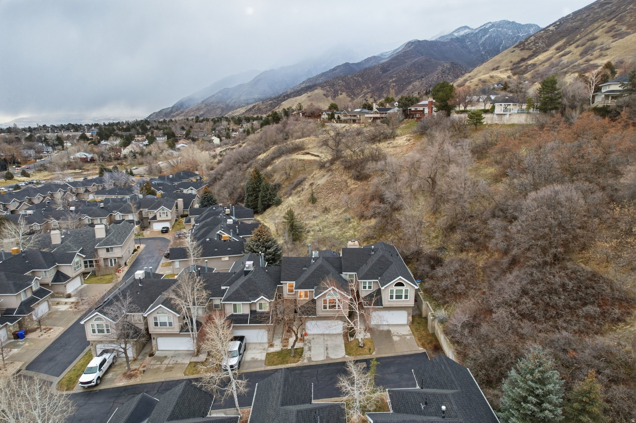THE OAKS AT WASATCH - Residential