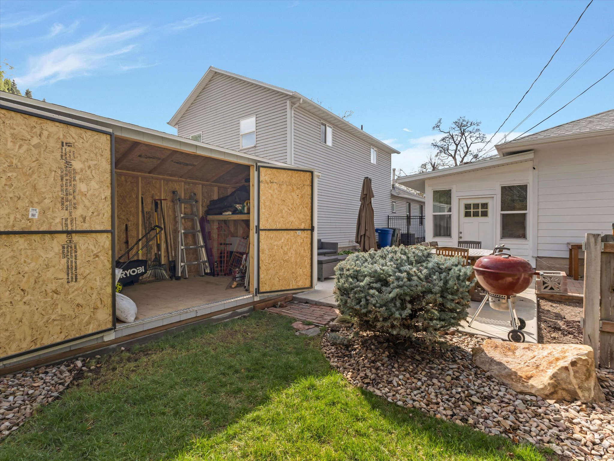 ROCKWOOD SUB - Residential