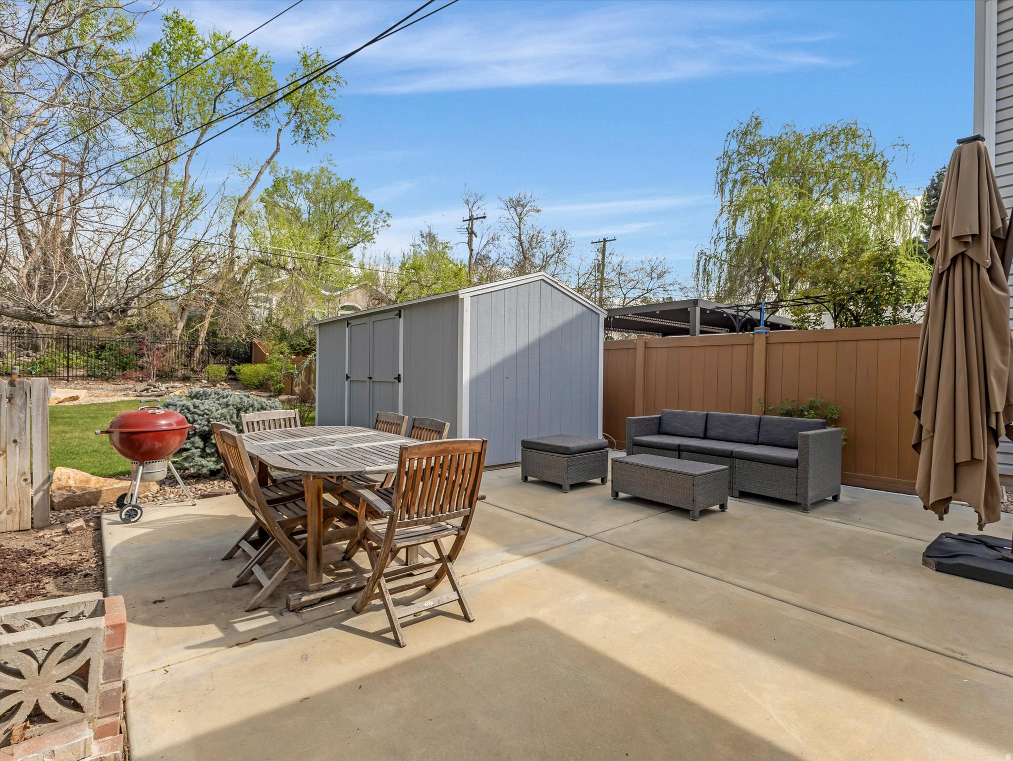 ROCKWOOD SUB - Residential