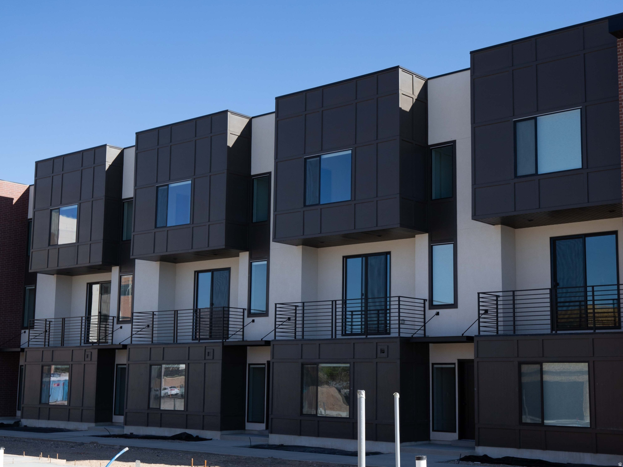 THE MONROE - Residential