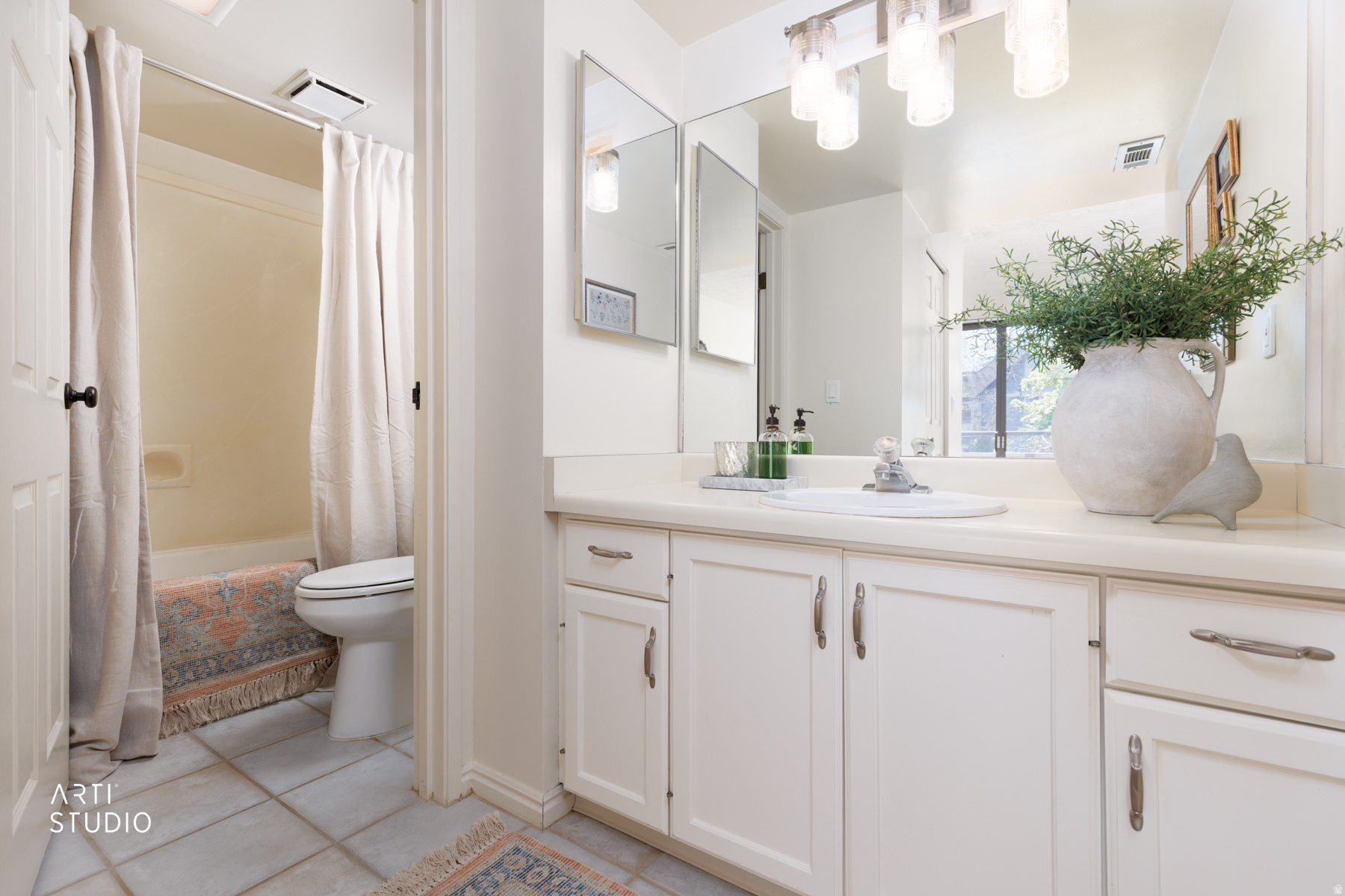 ARLINGTON PLACE - Residential