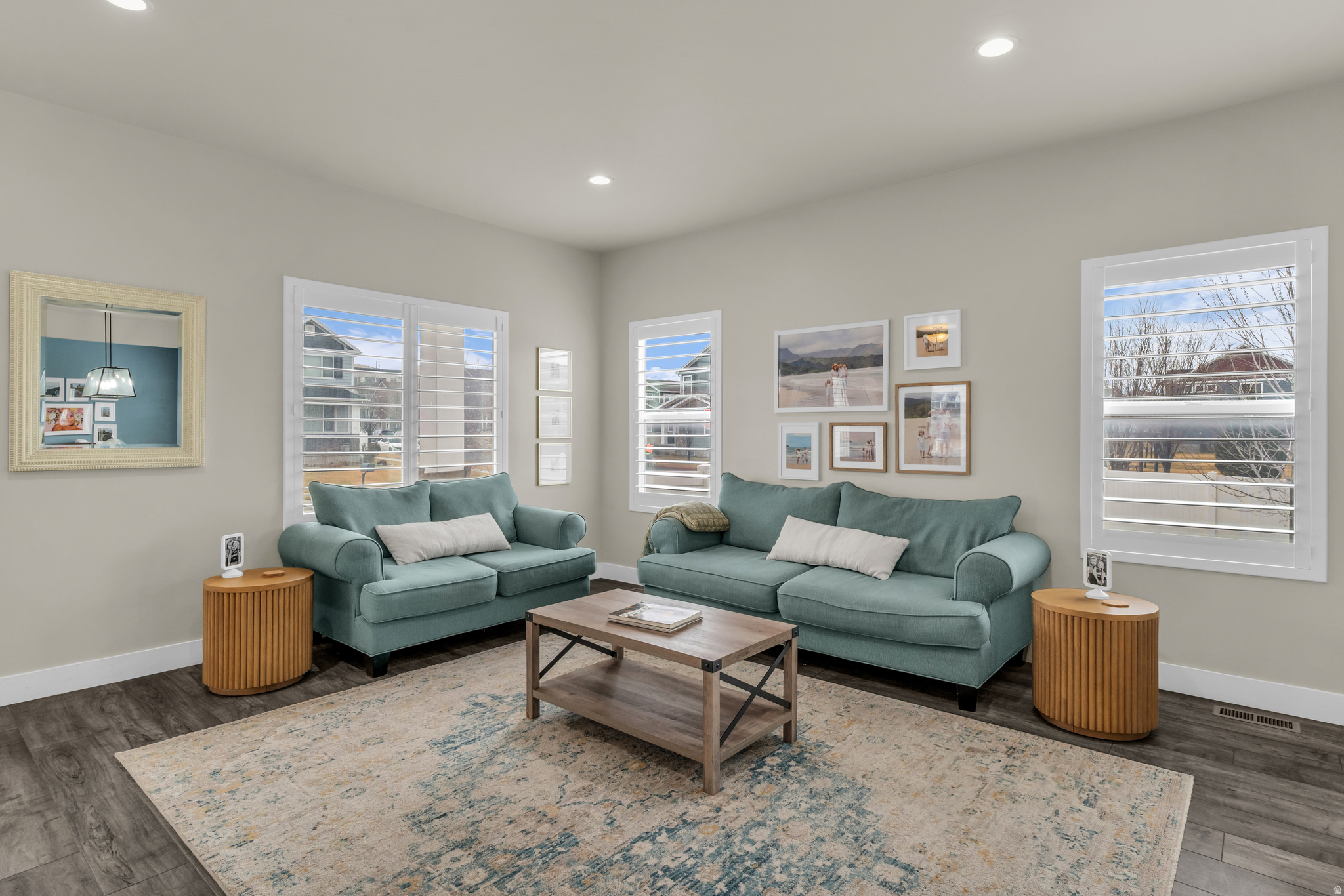 INDEPENDENCE AT THE POINT - Residential