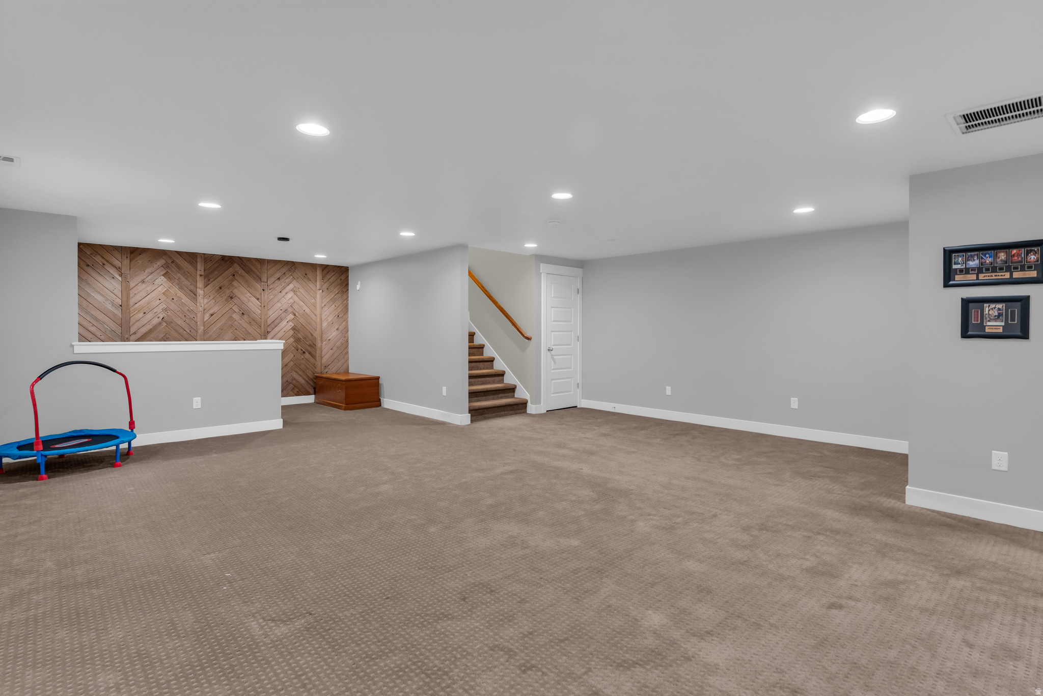 INDEPENDENCE AT THE POINT - Residential