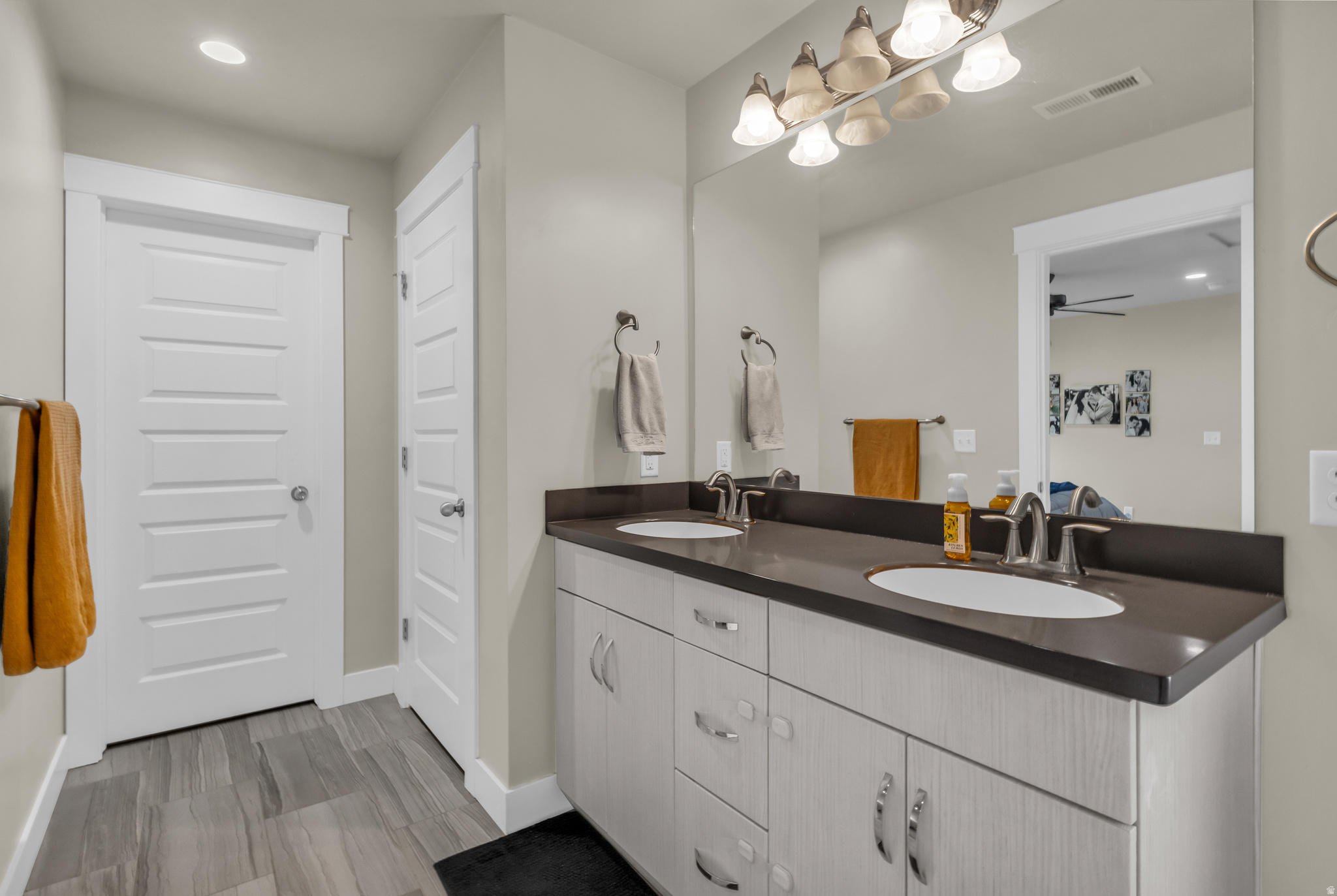 INDEPENDENCE AT THE POINT - Residential