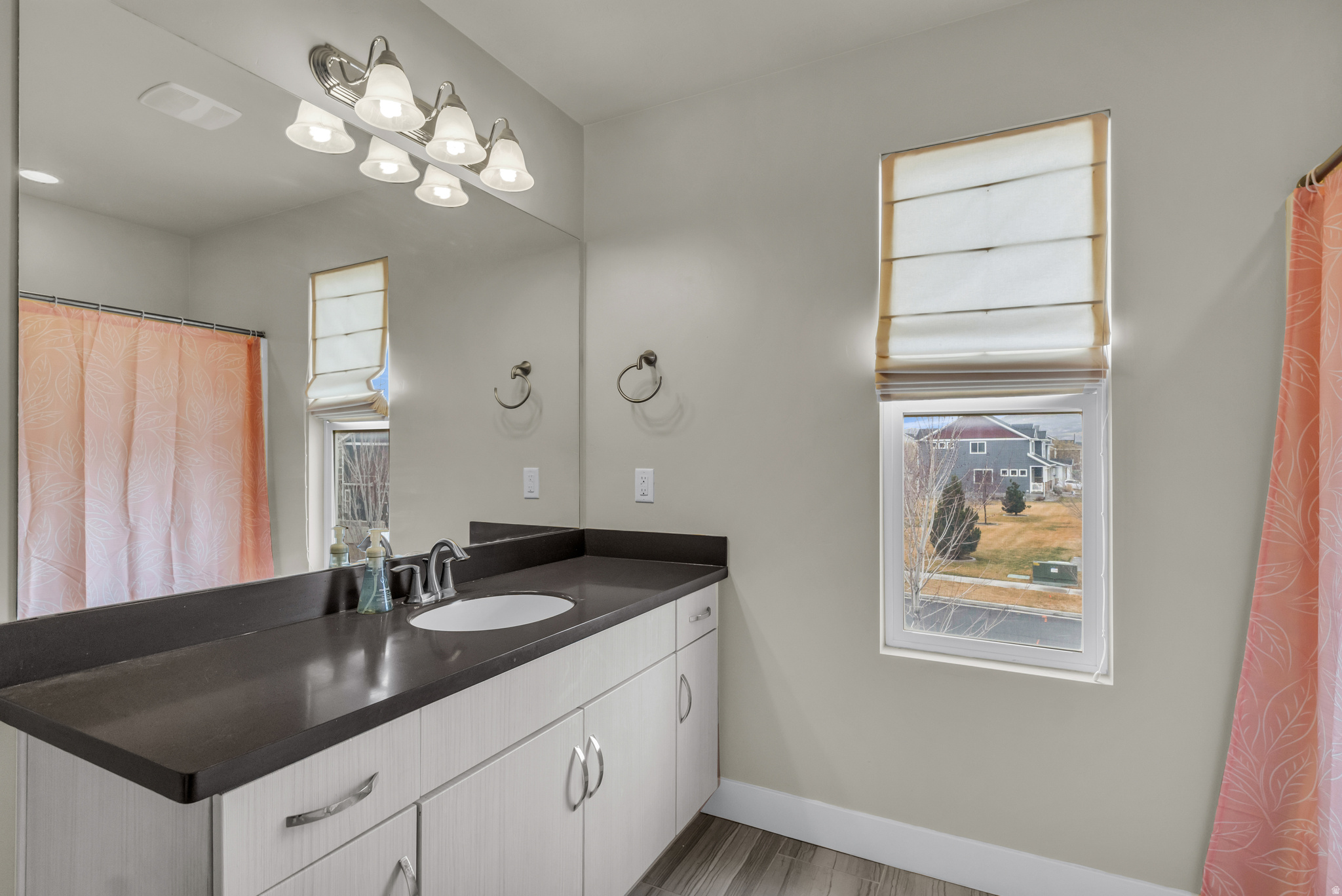 INDEPENDENCE AT THE POINT - Residential