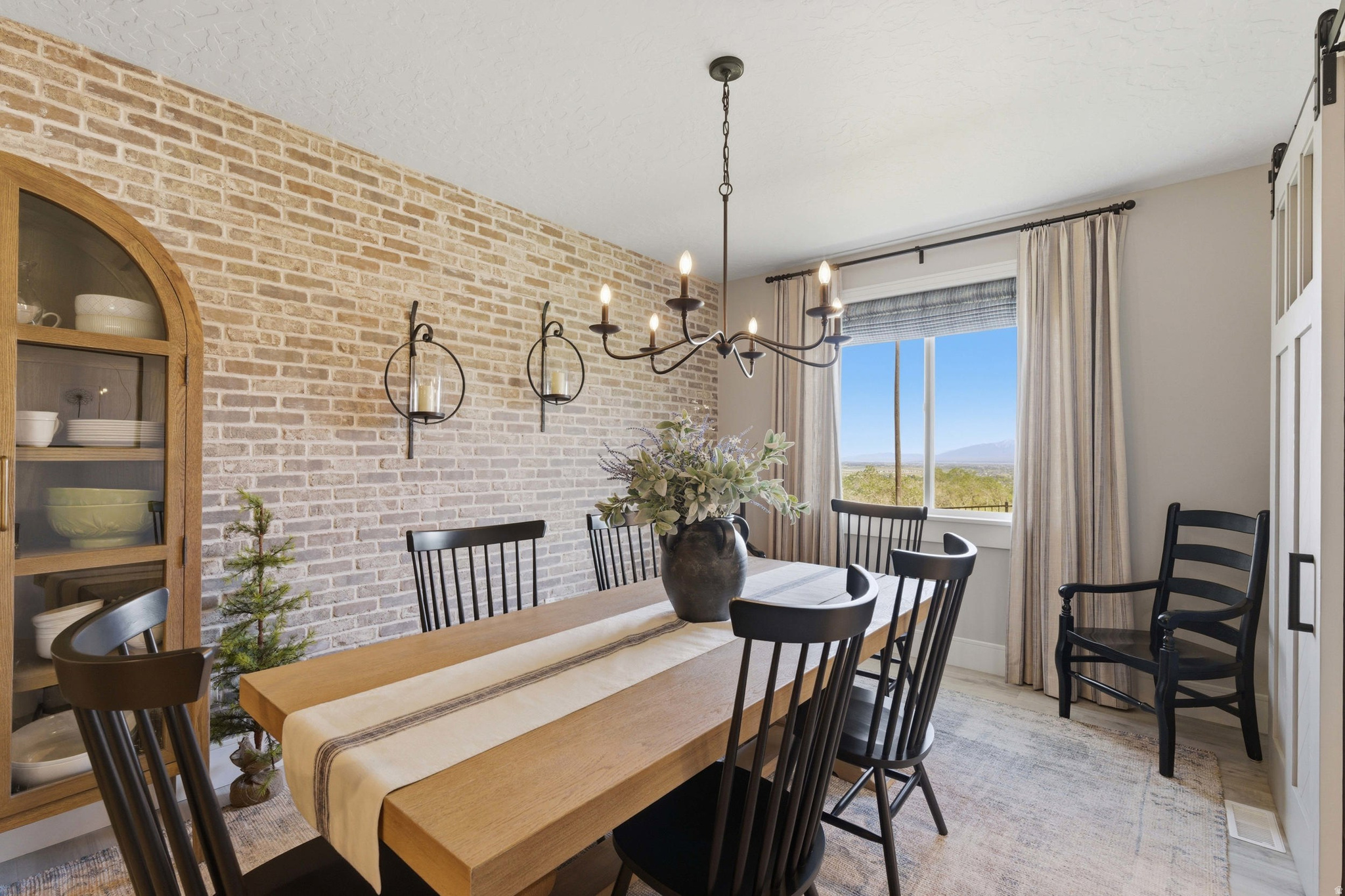 RIDGE VIEW ESTATES - Residential