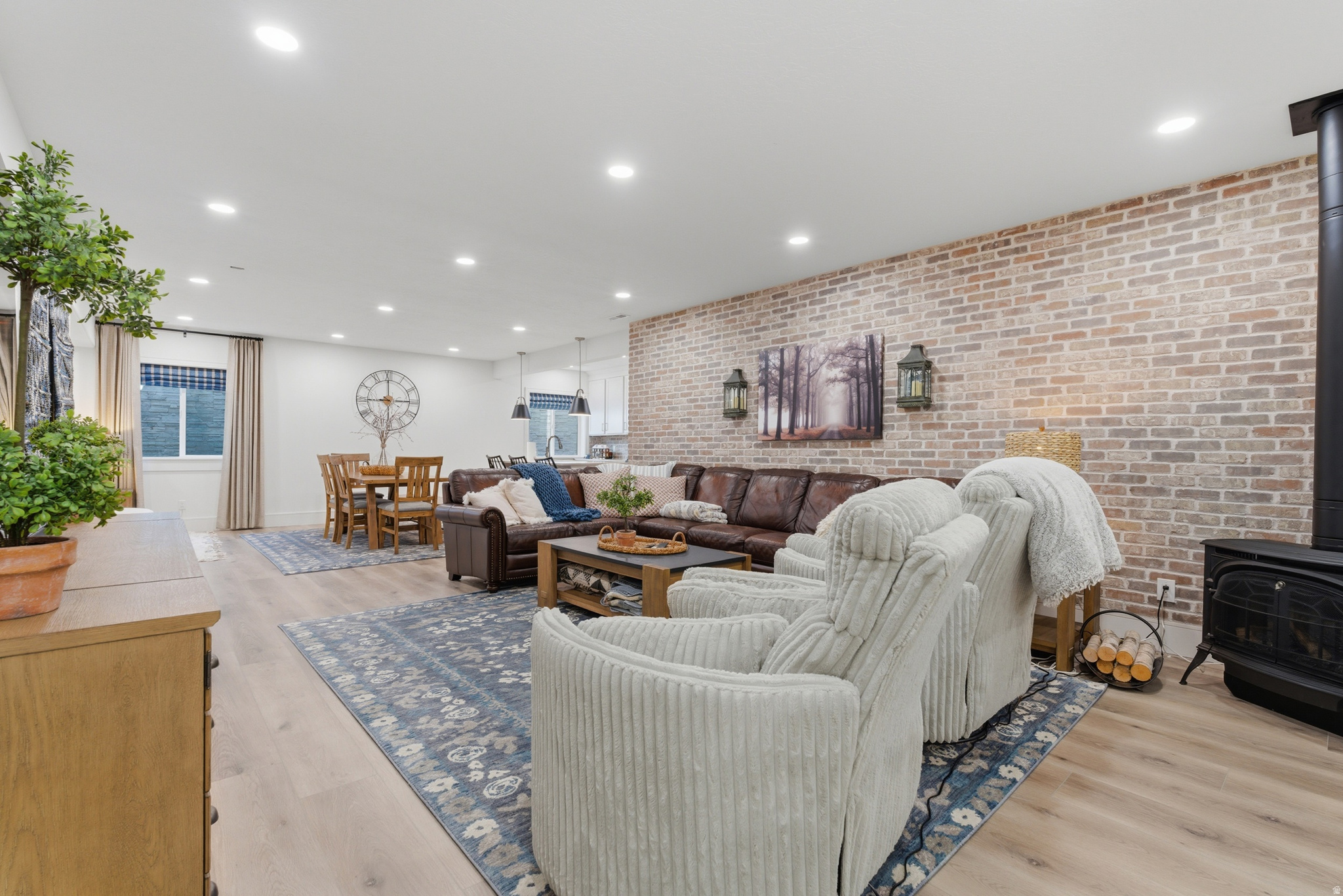 RIDGE VIEW ESTATES - Residential
