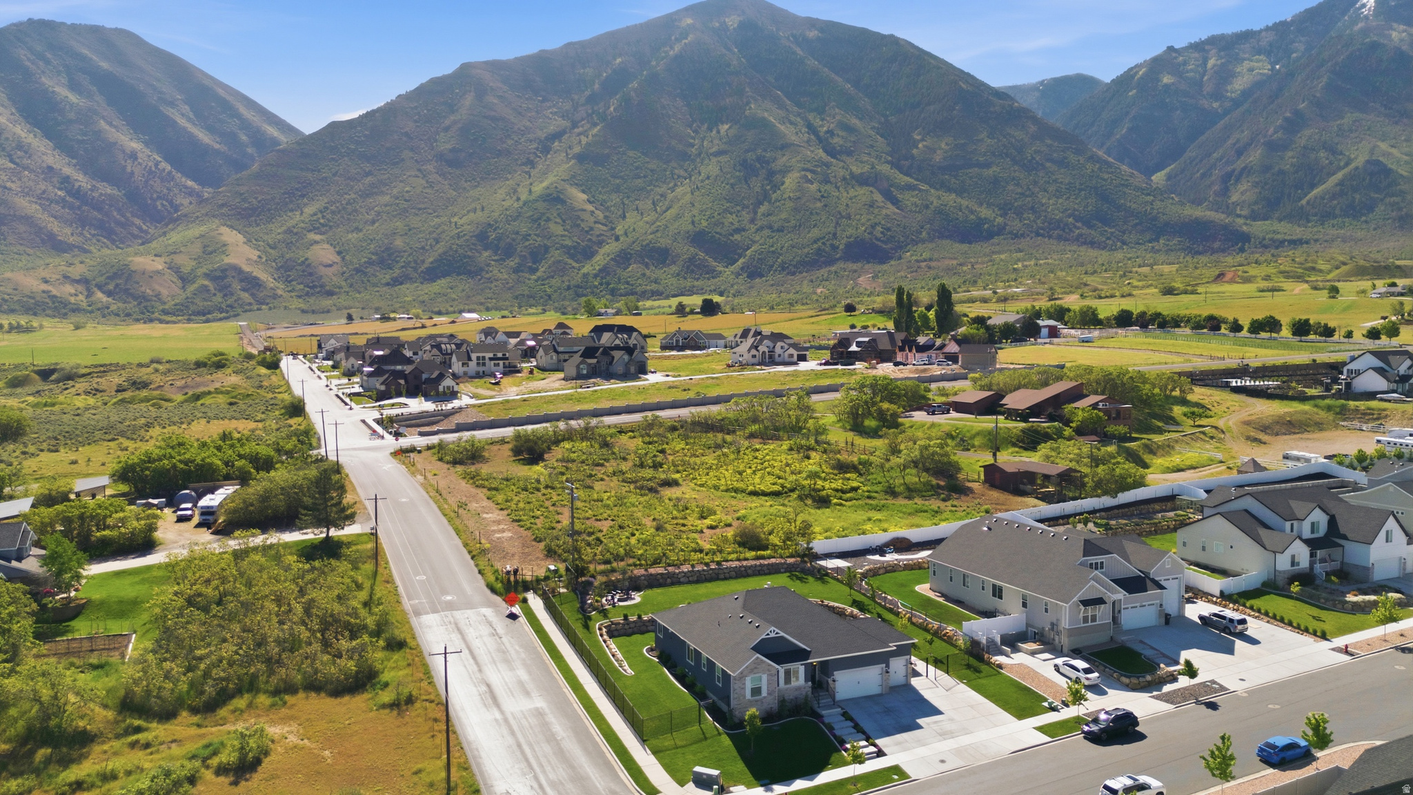 RIDGE VIEW ESTATES - Residential