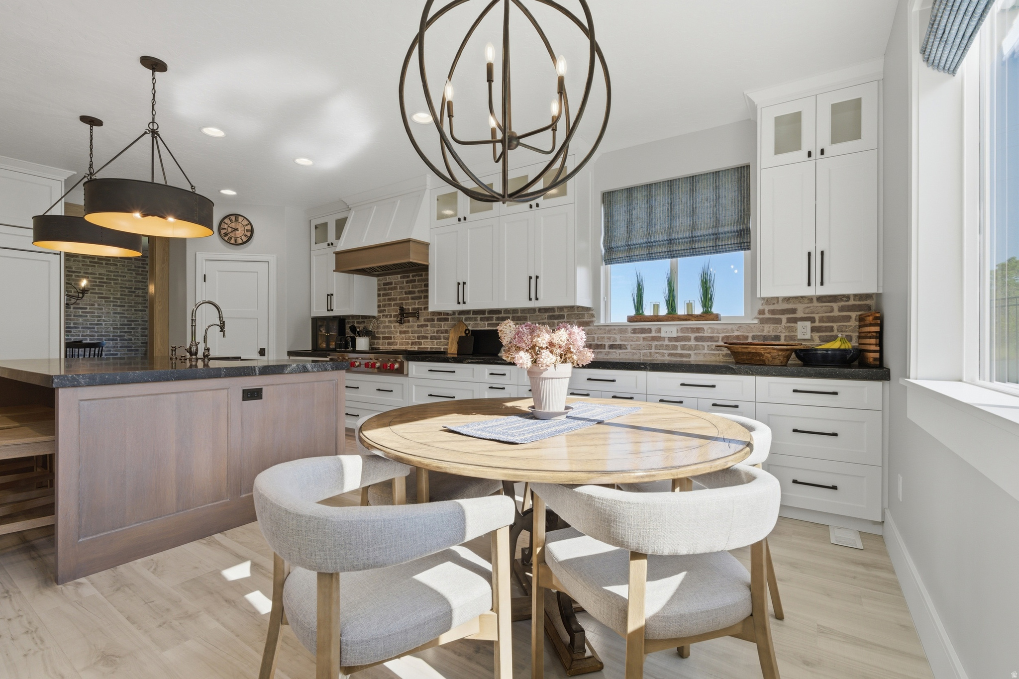 RIDGE VIEW ESTATES - Residential