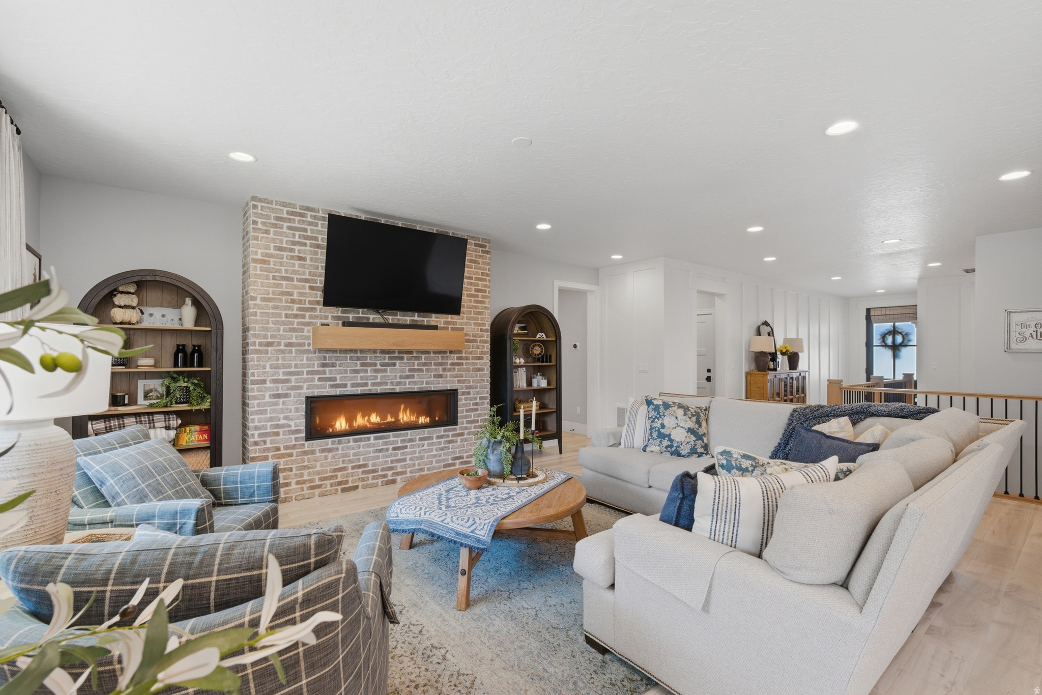 RIDGE VIEW ESTATES - Residential