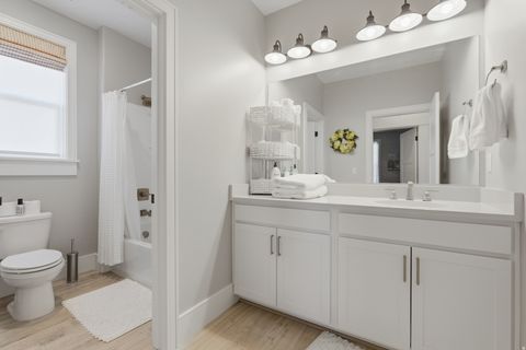 Tiny photo for 1297 S 890 E, Salem, UT 84653 (MLS # 2159537)