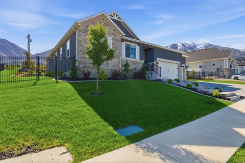 Tiny photo for 1297 S 890 E, Salem, UT 84653 (MLS # 2159537)