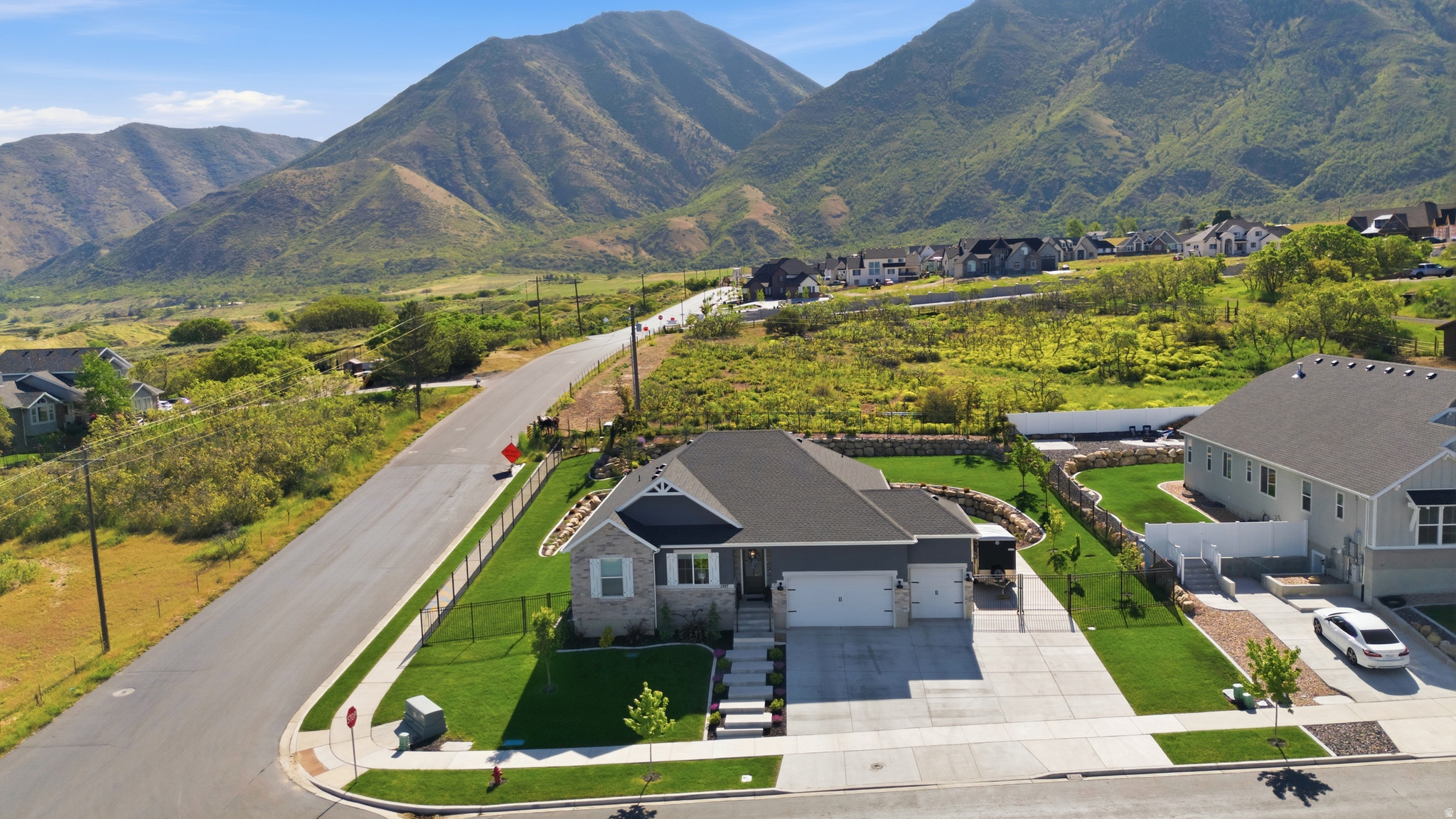 RIDGE VIEW ESTATES - Residential