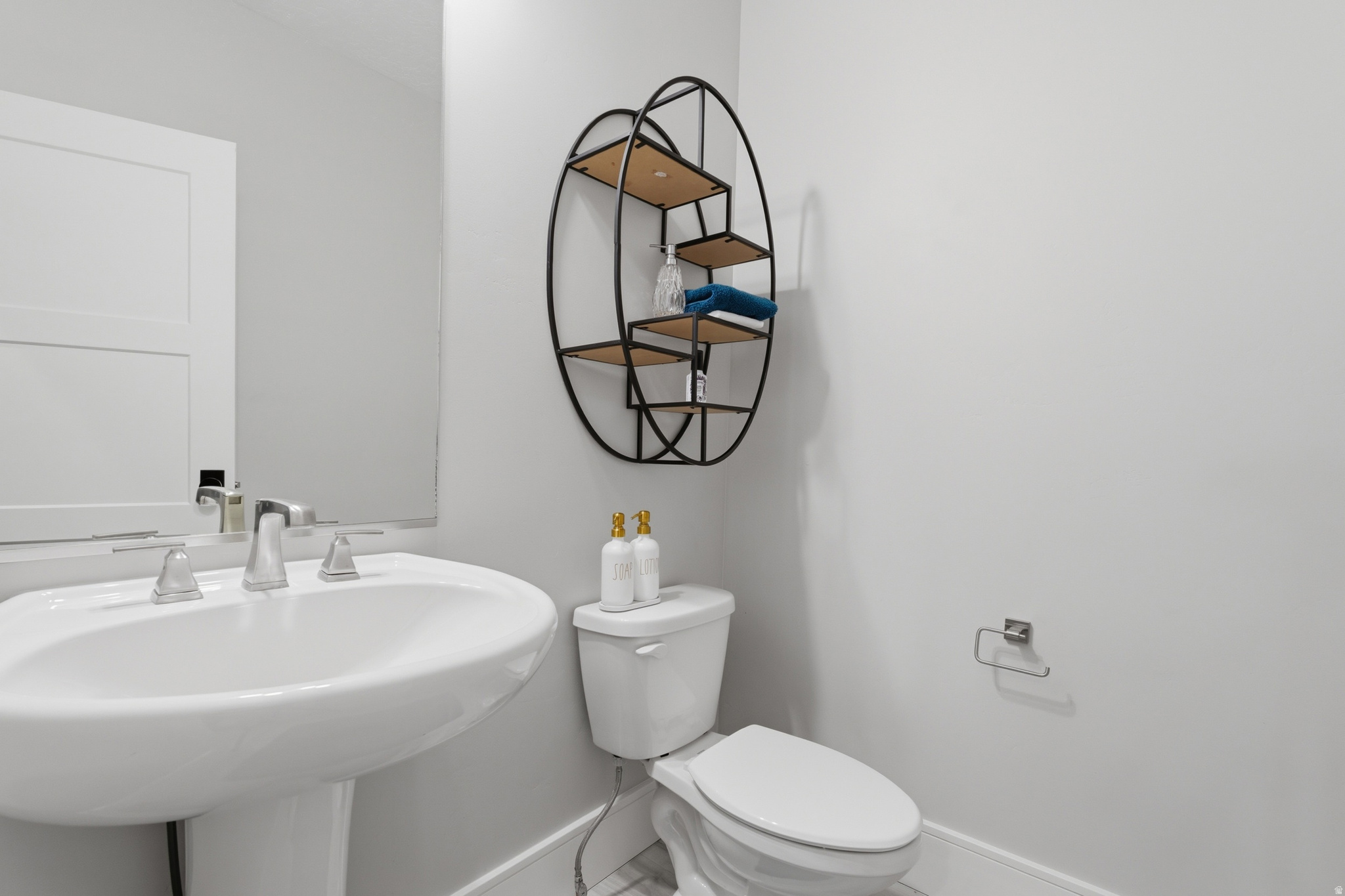 RIDGE VIEW ESTATES - Residential