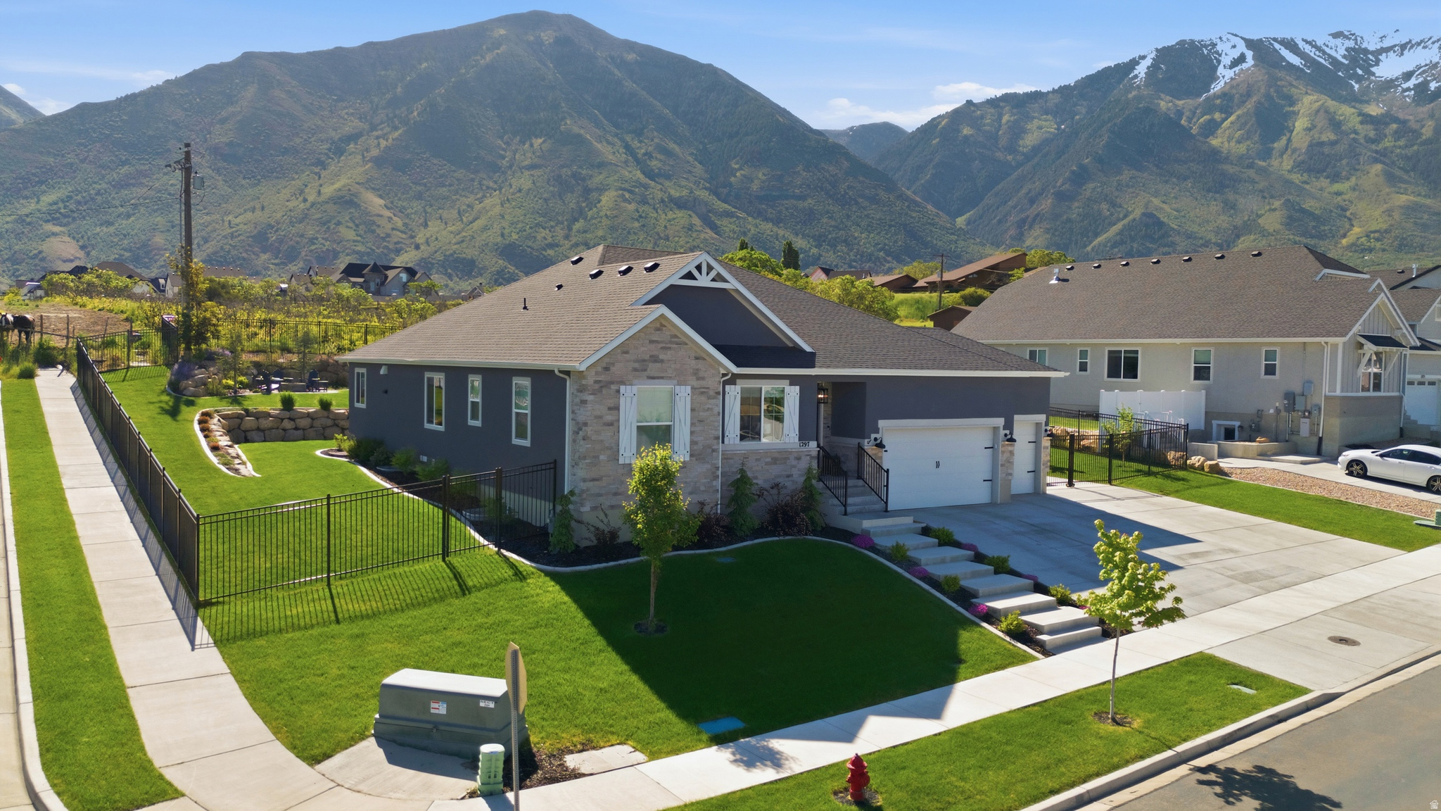 RIDGE VIEW ESTATES - Residential