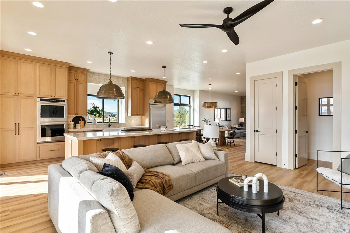 CENTER POINTE TOWNHOMES - Residential