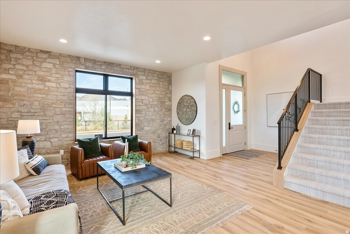 CENTER POINTE TOWNHOMES - Residential