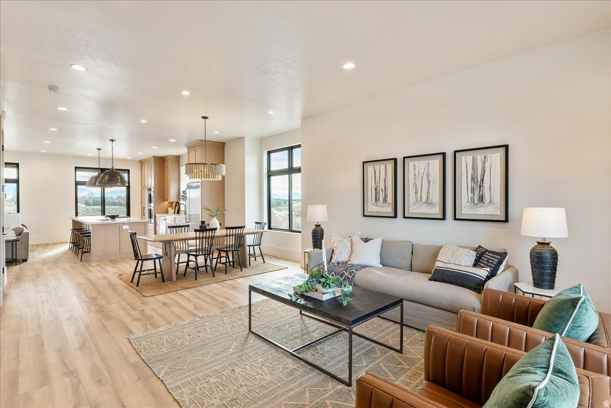 CENTER POINTE TOWNHOMES - Residential