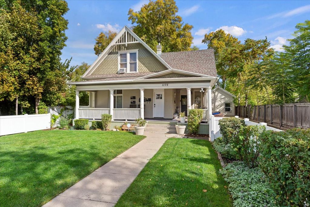 Photo of 1175 S 300 E, Salt Lake City, UT 84111 (MLS # 2146633)