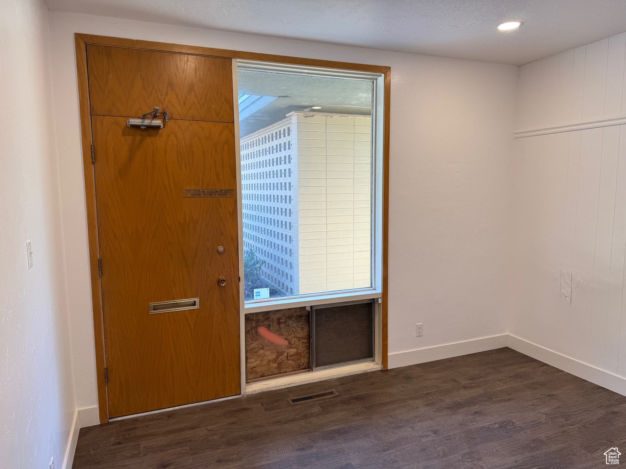 SECOND EAST SUBDIVISION - Commercial Lease
