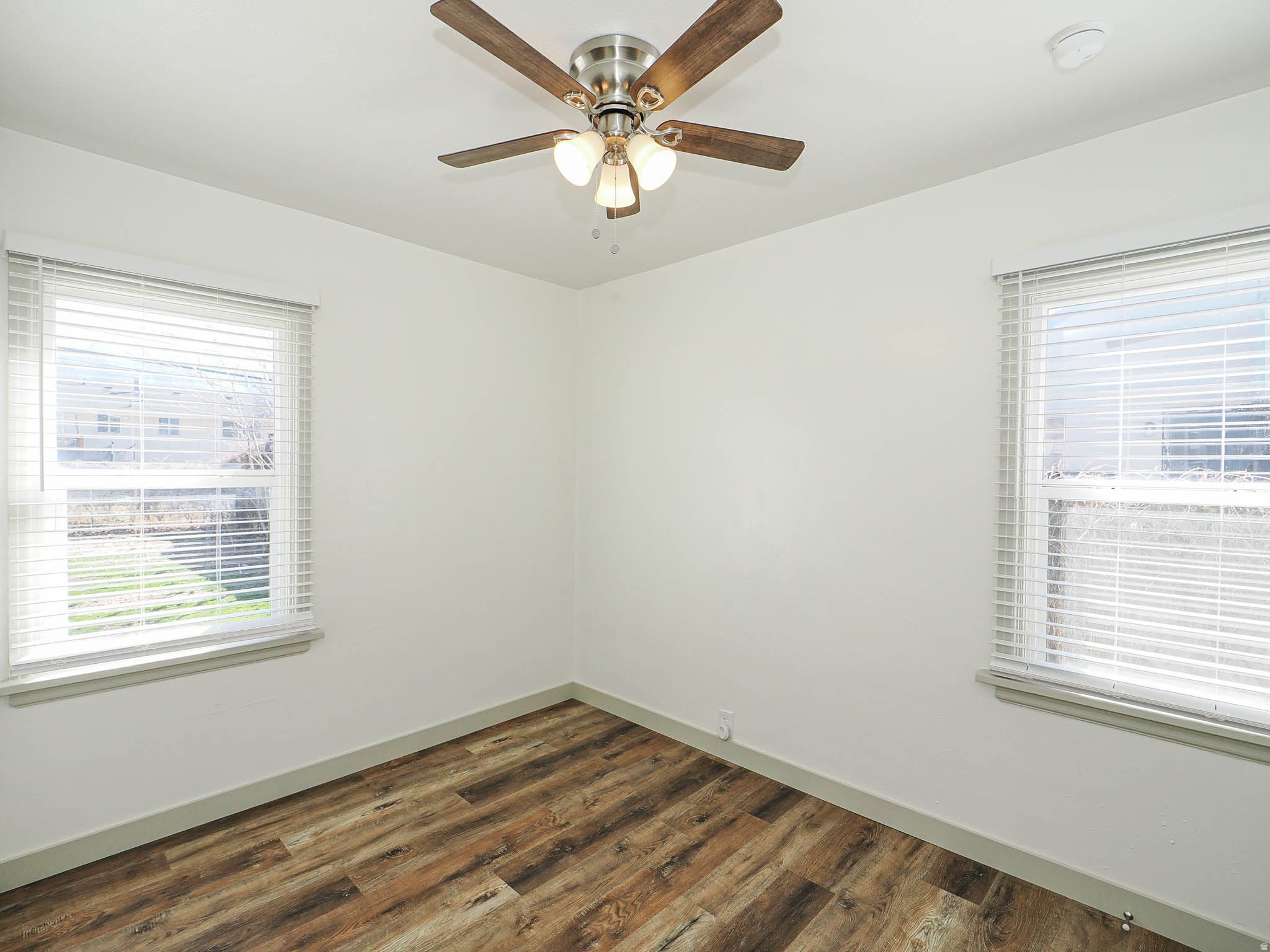 BEVERLY PLACE - Residential