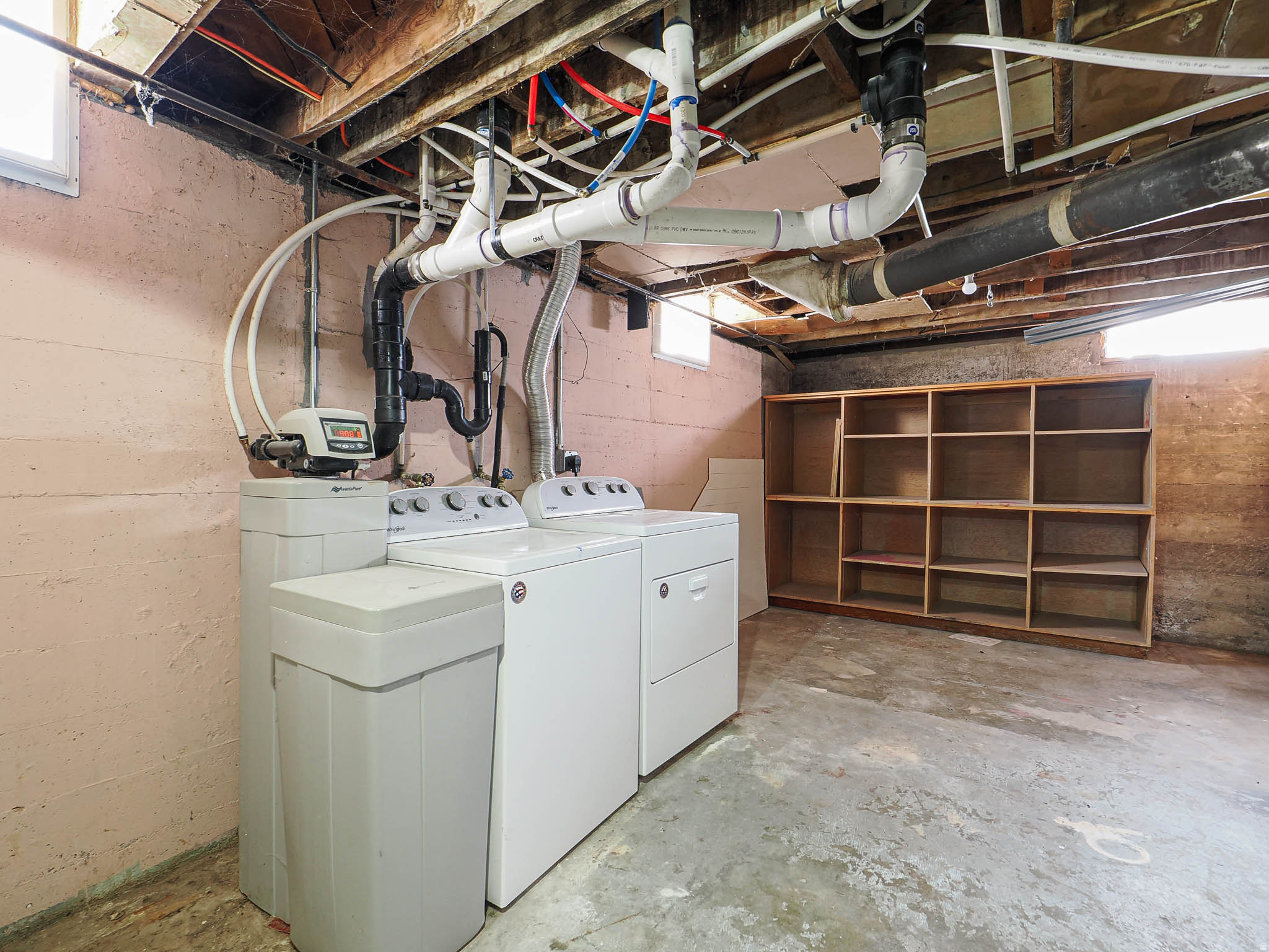 BEVERLY PLACE - Residential