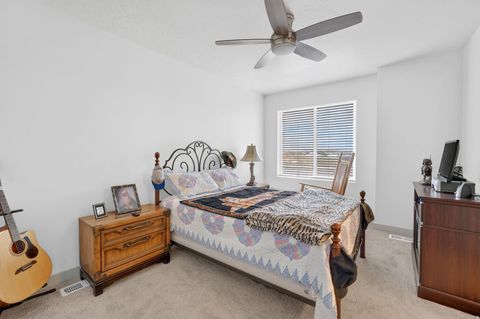 Tiny photo for 84 E FAIRMONT PL, Saratoga Springs, UT 84045 (MLS # 2129733)
