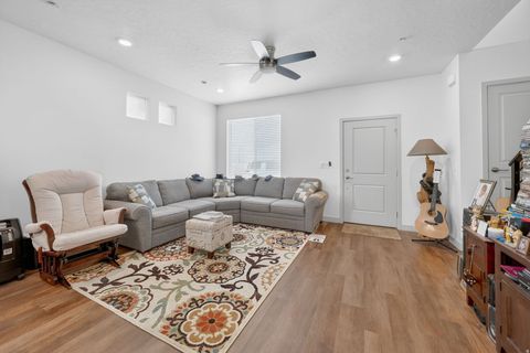 Tiny photo for 84 E FAIRMONT PL, Saratoga Springs, UT 84045 (MLS # 2129733)