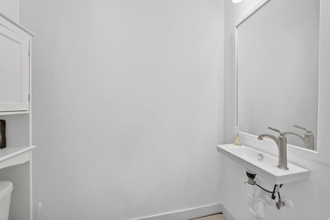 Tiny photo for 84 E FAIRMONT PL, Saratoga Springs, UT 84045 (MLS # 2129733)