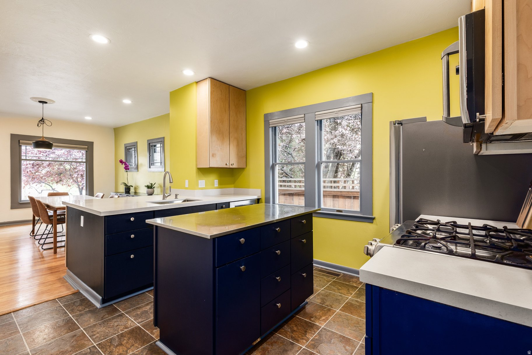 PARADISE - Residential