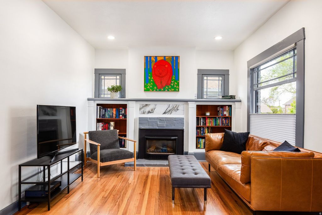 Photo of 818 E GARFIELD AVE S, Salt Lake City, UT 84105 (MLS # 2154311)