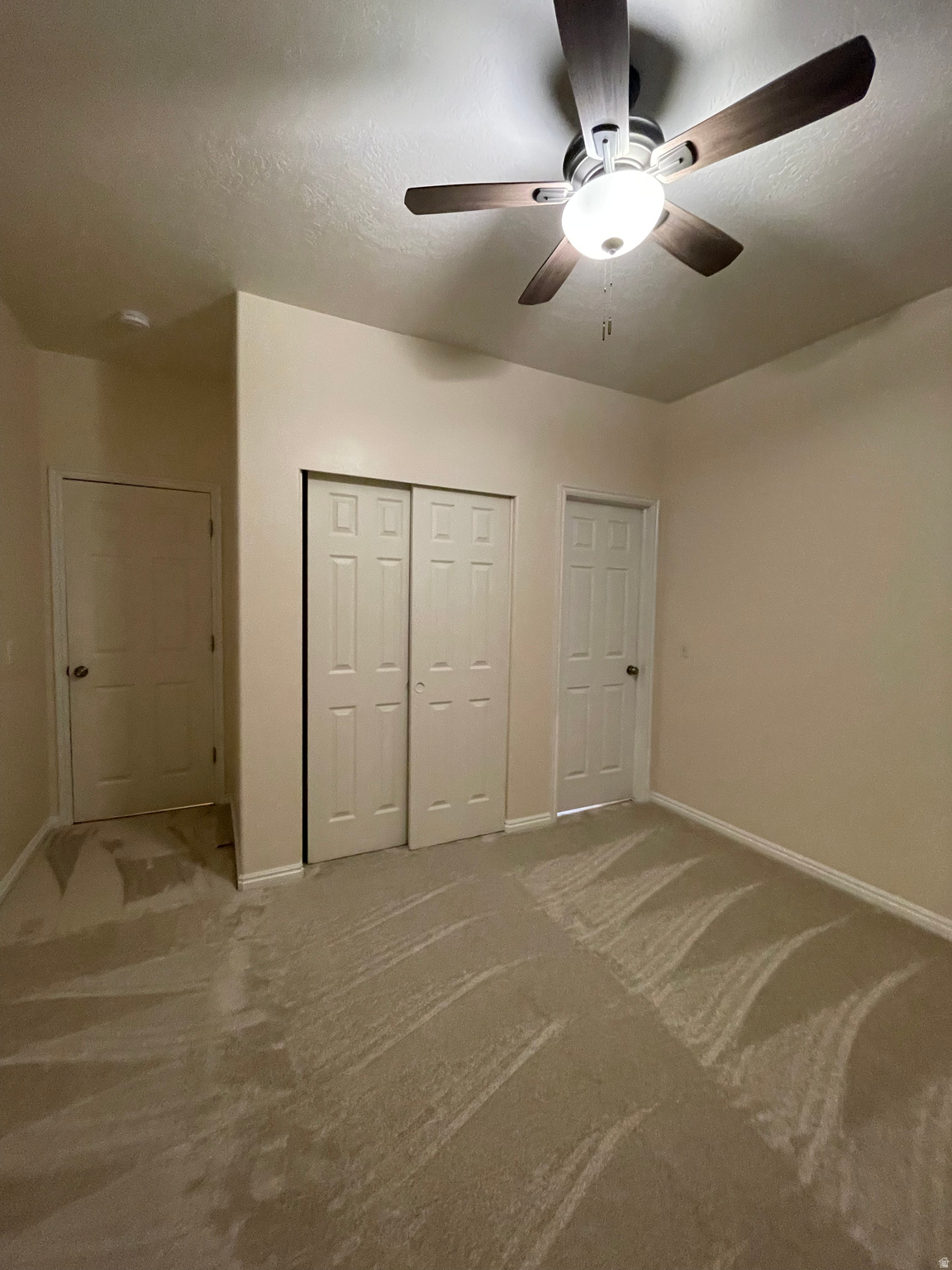 SOUTH MOUNTAIN - Residential Lease