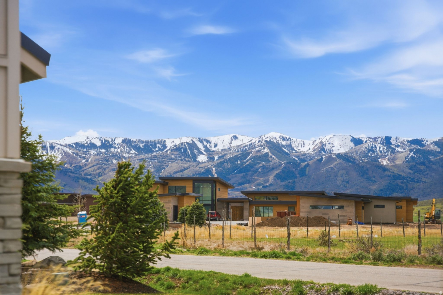 EAST CREEK RANCH - Residential