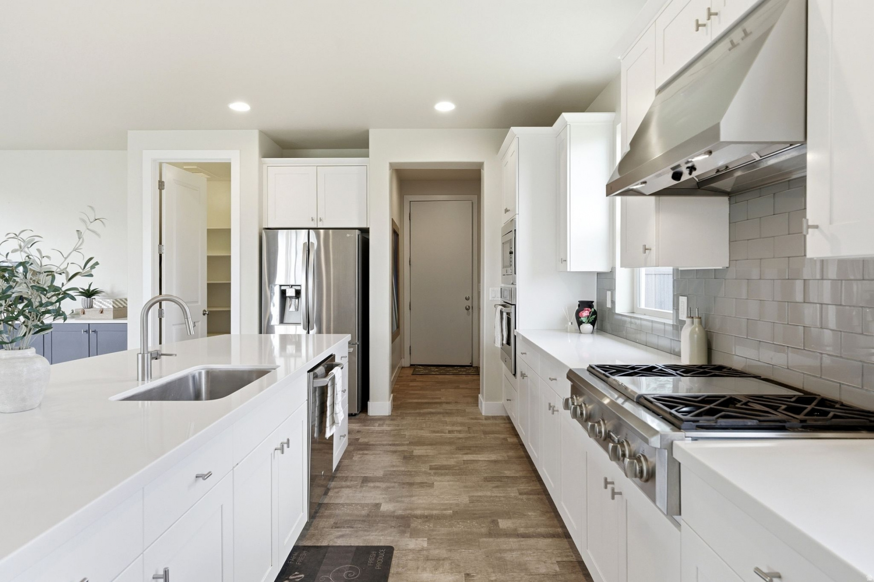 EAST CREEK RANCH - Residential