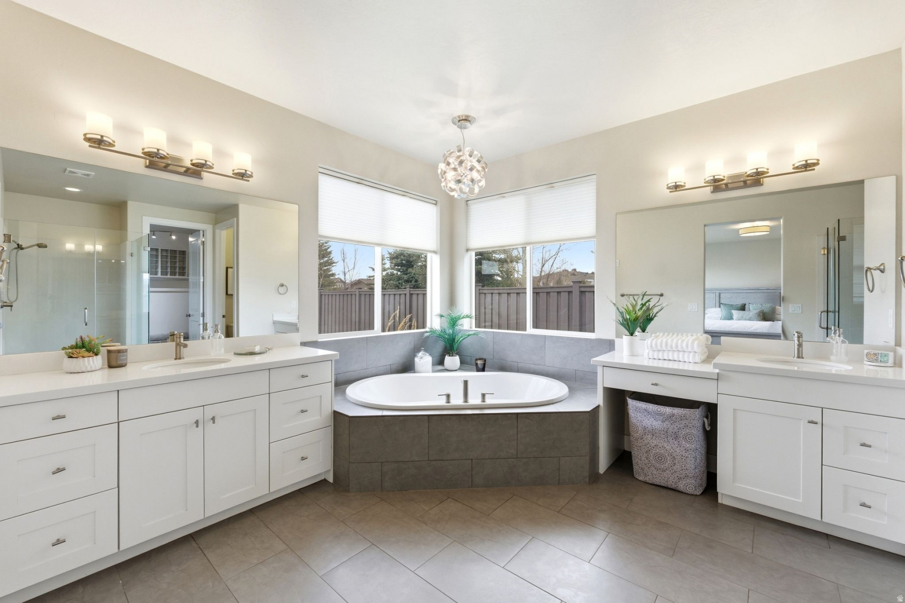 EAST CREEK RANCH - Residential