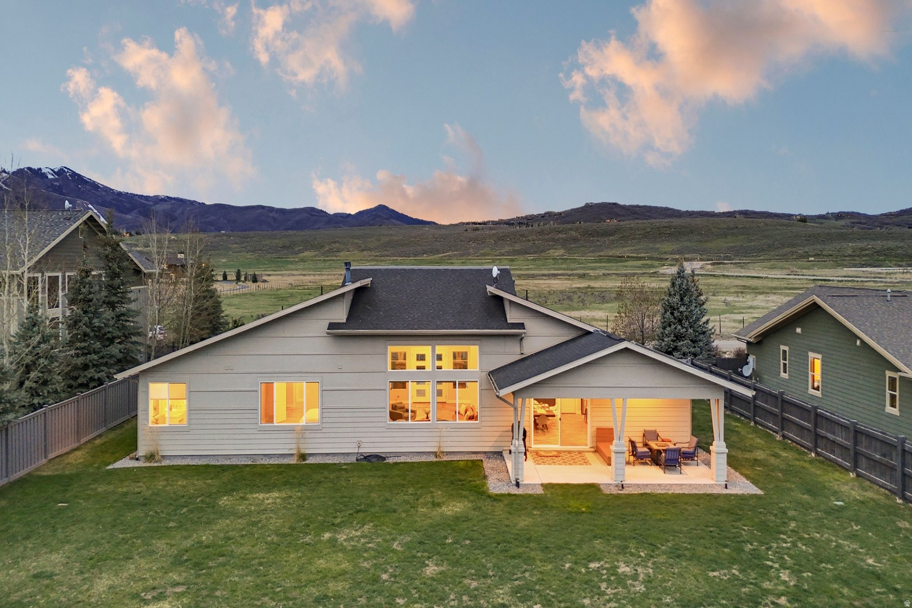 EAST CREEK RANCH - Residential