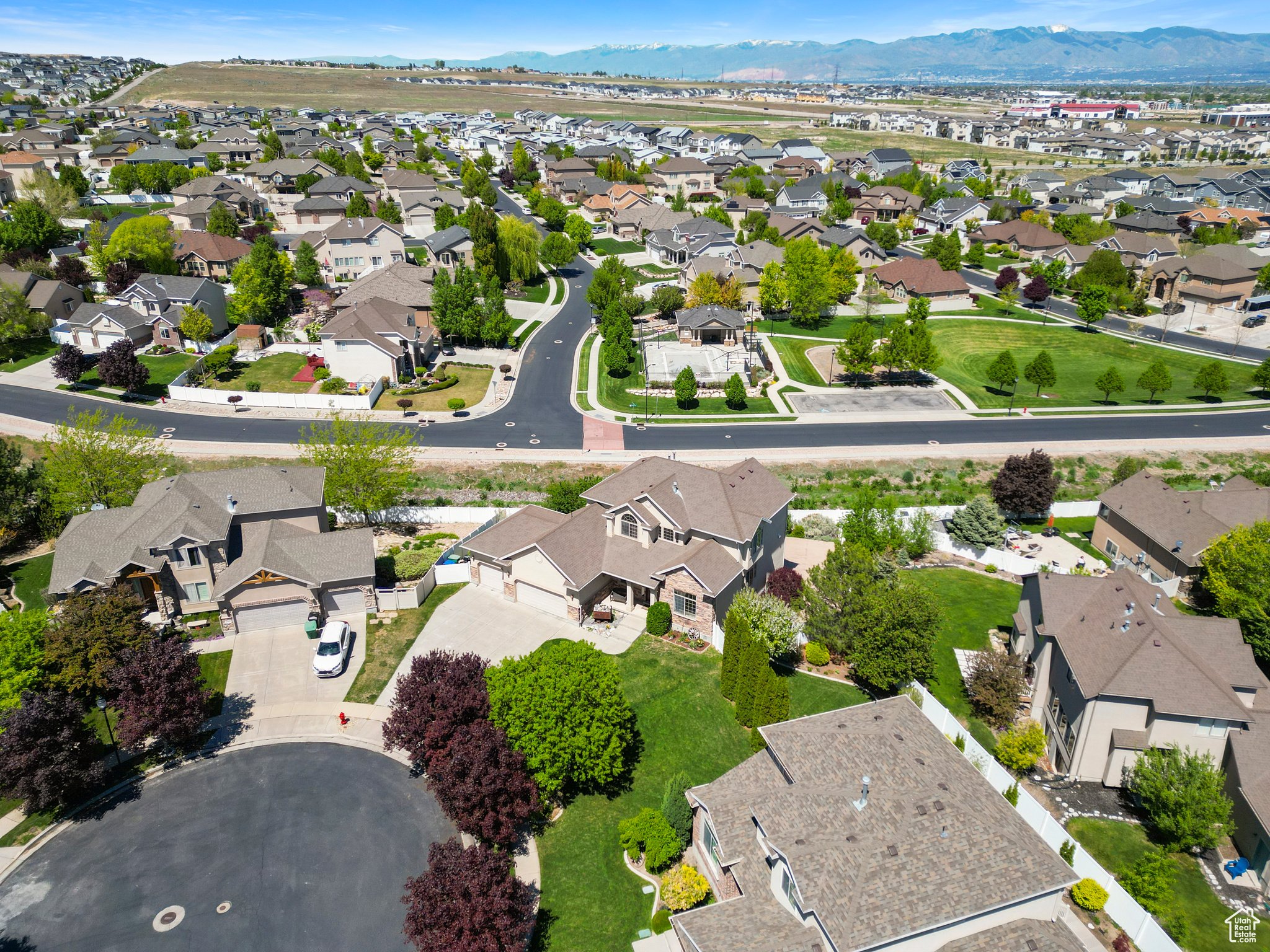8127 S Bear Lake Ct, West Jordan, Utah image 5