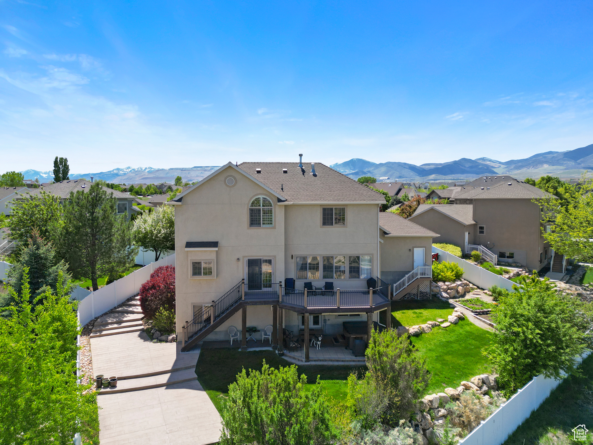 8127 S Bear Lake Ct, West Jordan, Utah image 3
