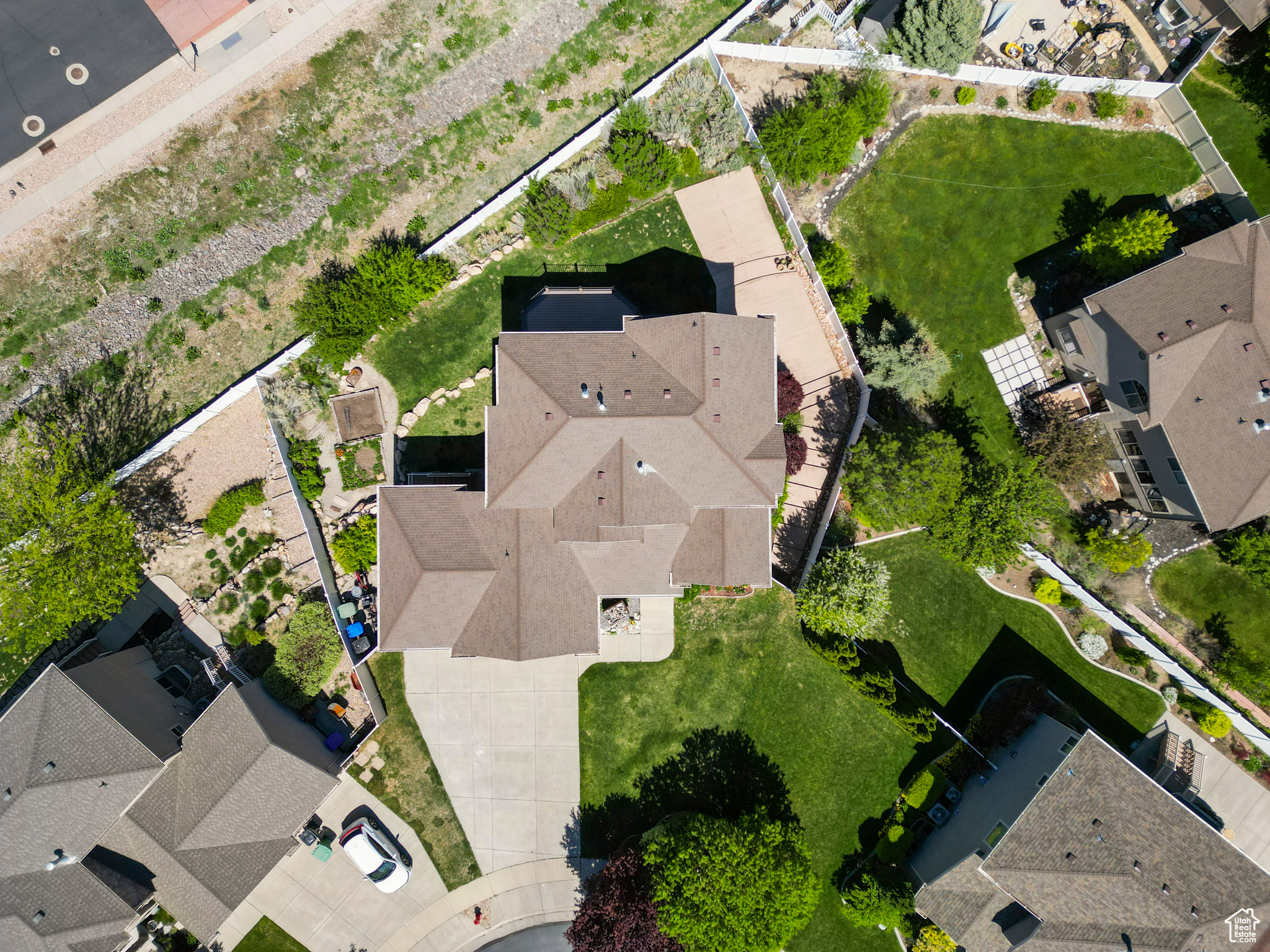 8127 S Bear Lake Ct, West Jordan, Utah image 4