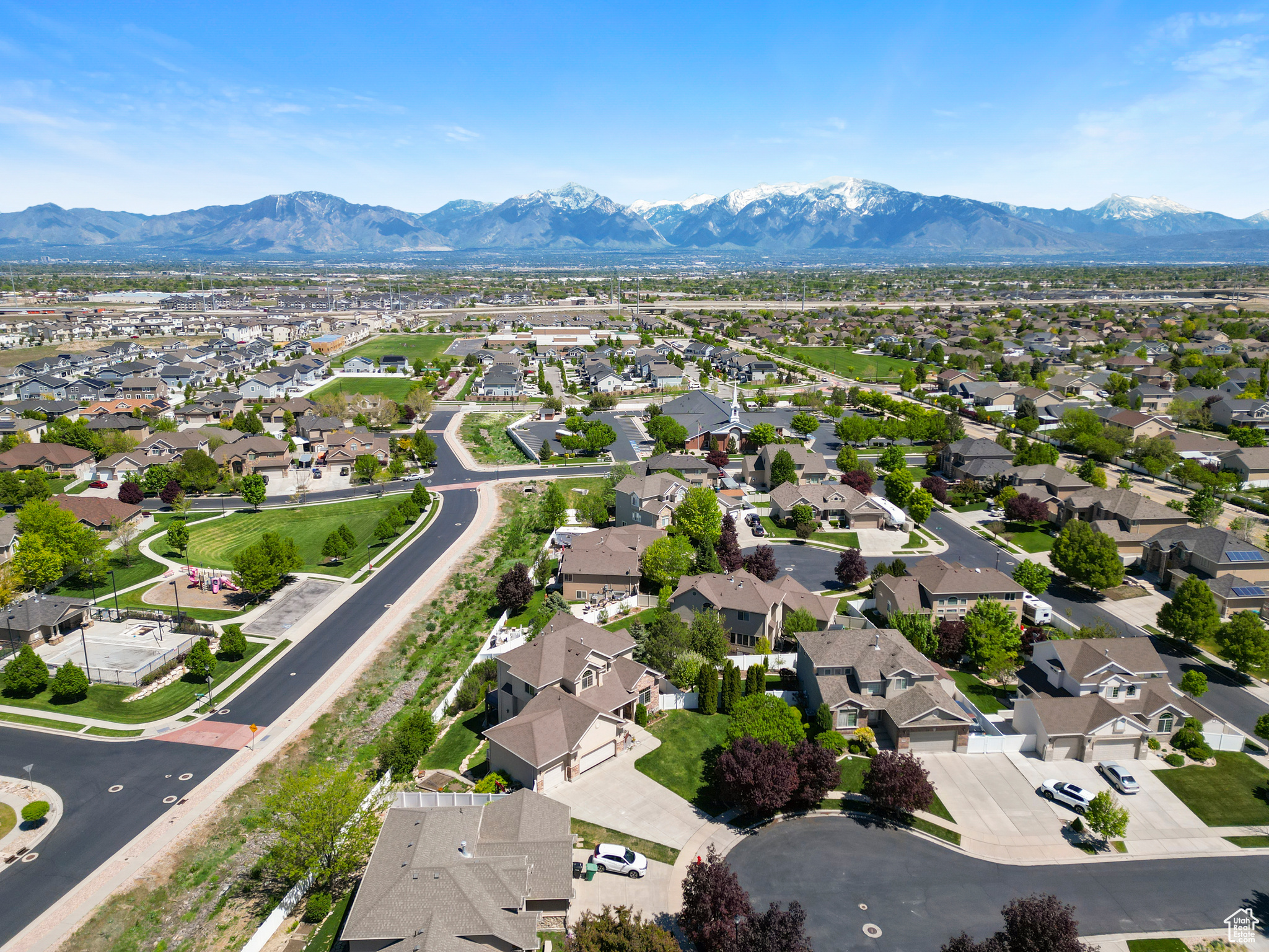 8127 S Bear Lake Ct, West Jordan, Utah image 6