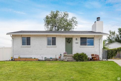 Tiny photo for 7223 W GARDENIA AVE S, Magna, UT 84044 (MLS # 2107855)