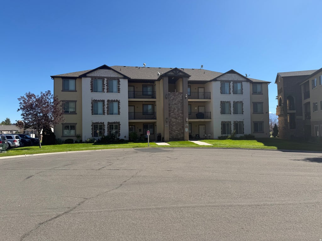 Photo of 3618 E CLEAR ROCK RD #2, Eagle Mountain, UT 84005 (MLS # 2184286)