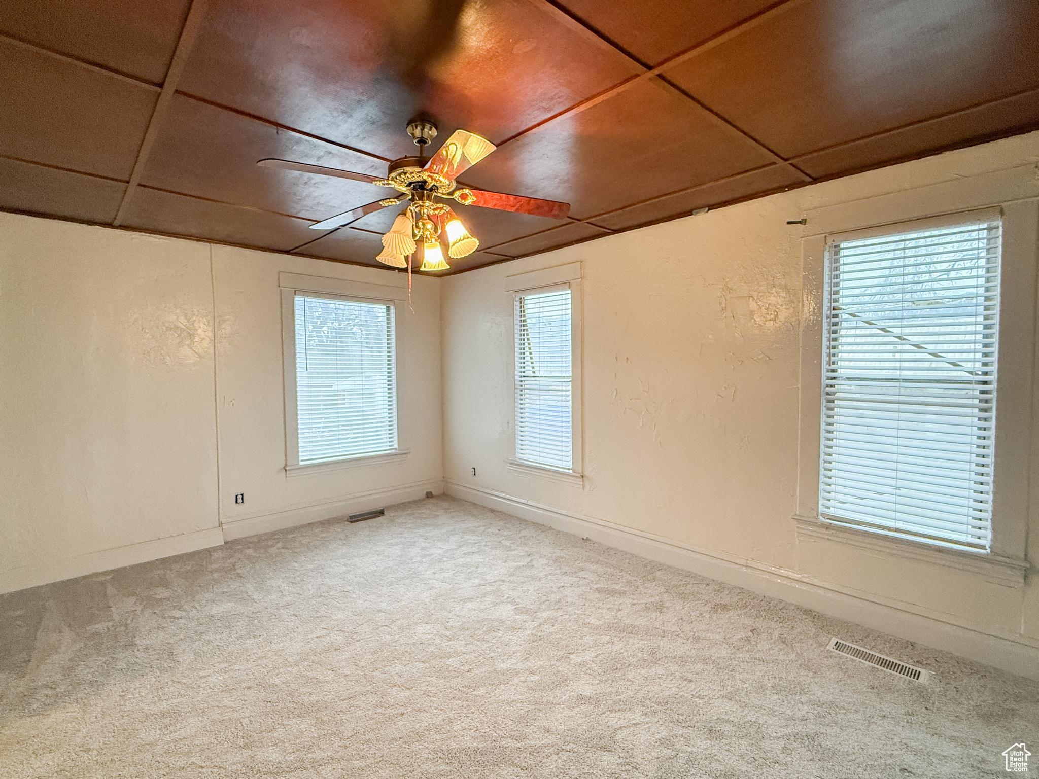 2452 S F Avenue Ave, Ogden, Utah image 6