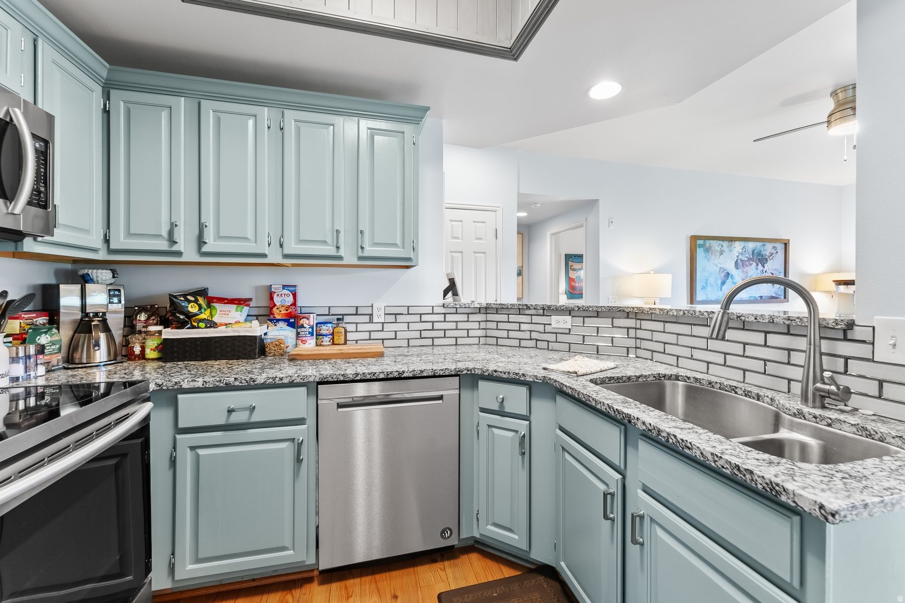 CANYON CREEK CONDO - Residential